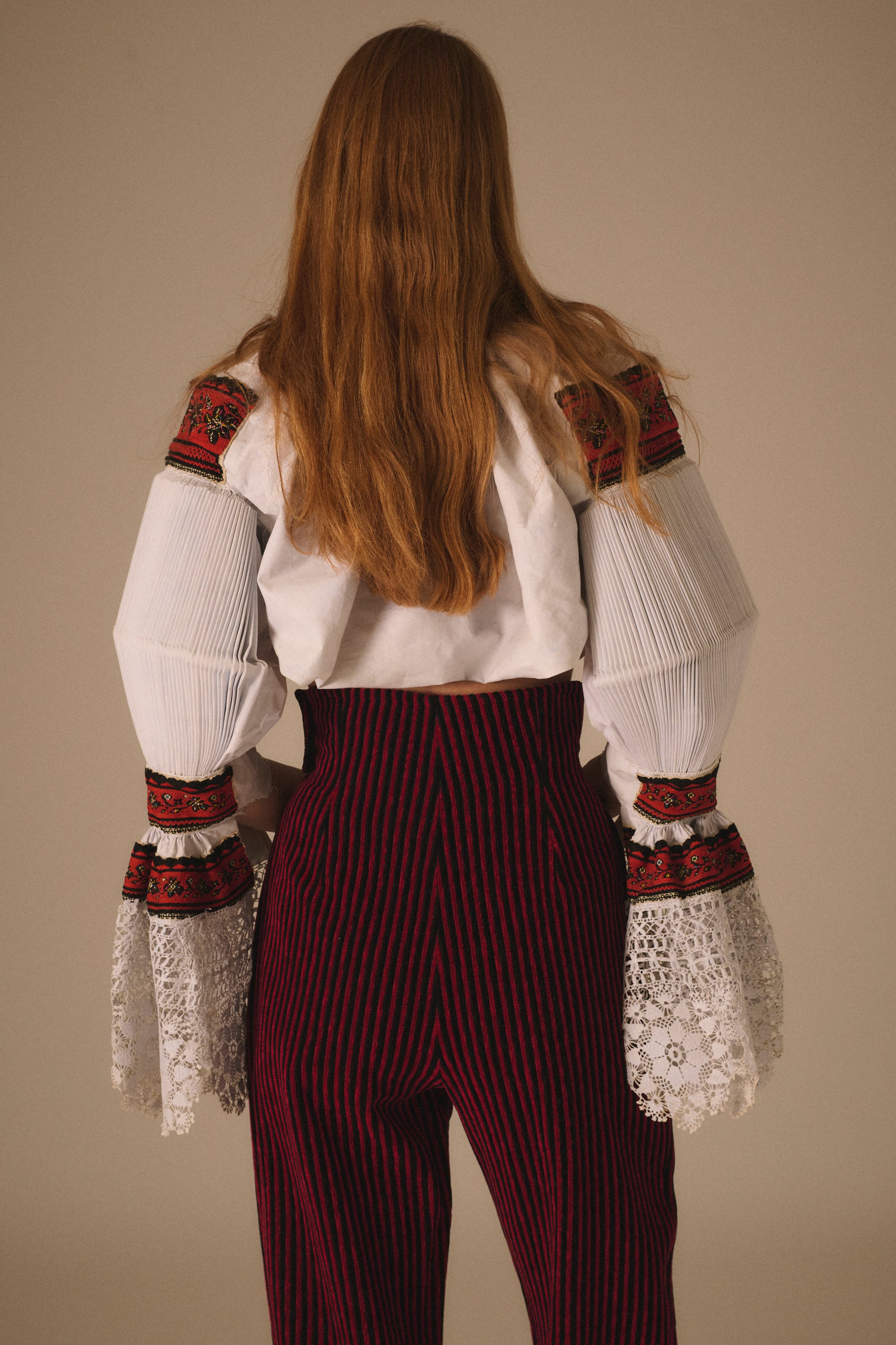 Accordion Sleeve Folk Tunic - Desert Vintage