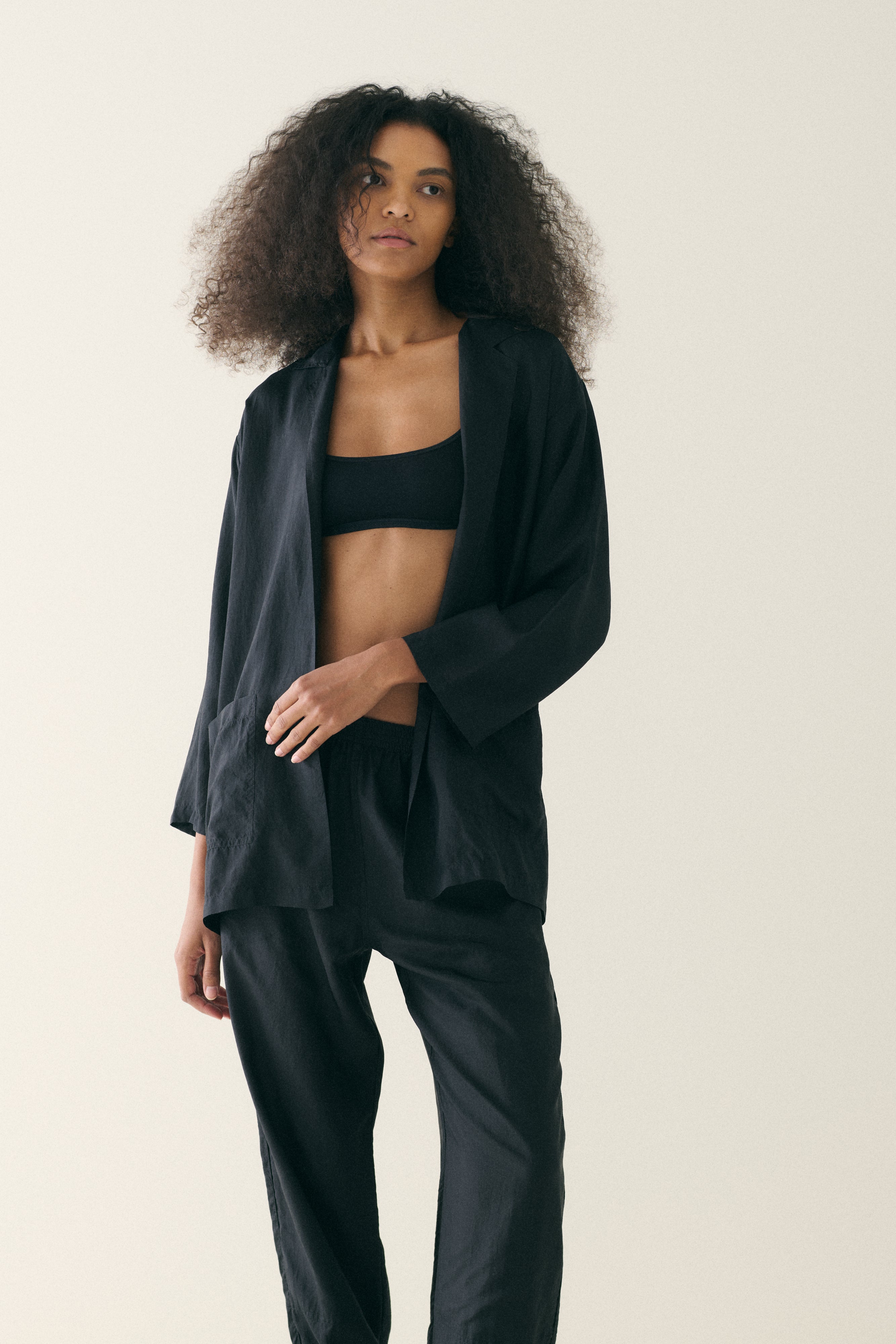 Black Silk Ensemble - Desert Vintage