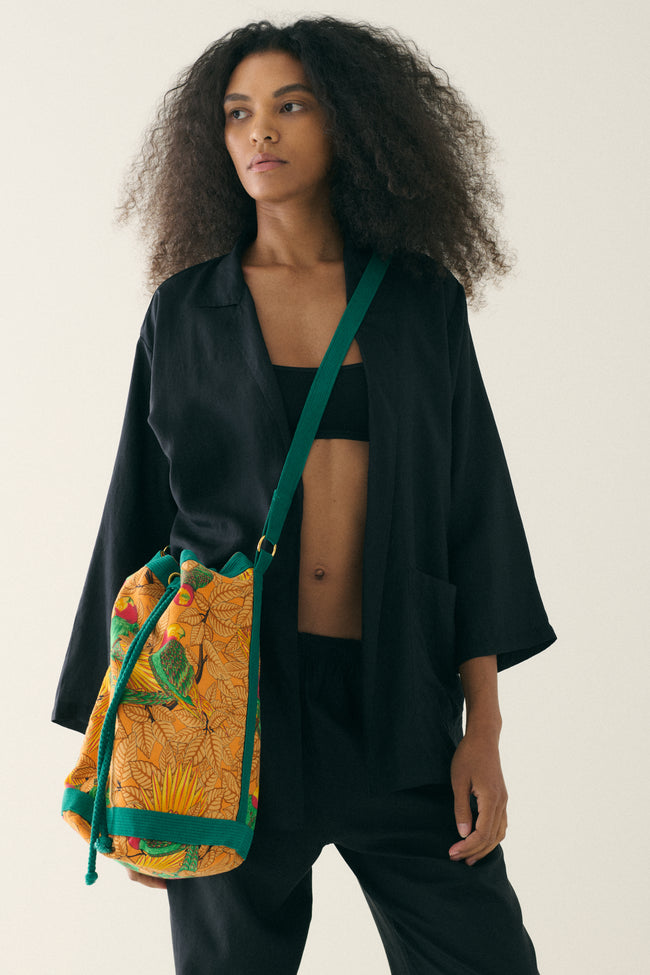 Hermès Toile les Perroquetes Bucket Bag - Desert Vintage