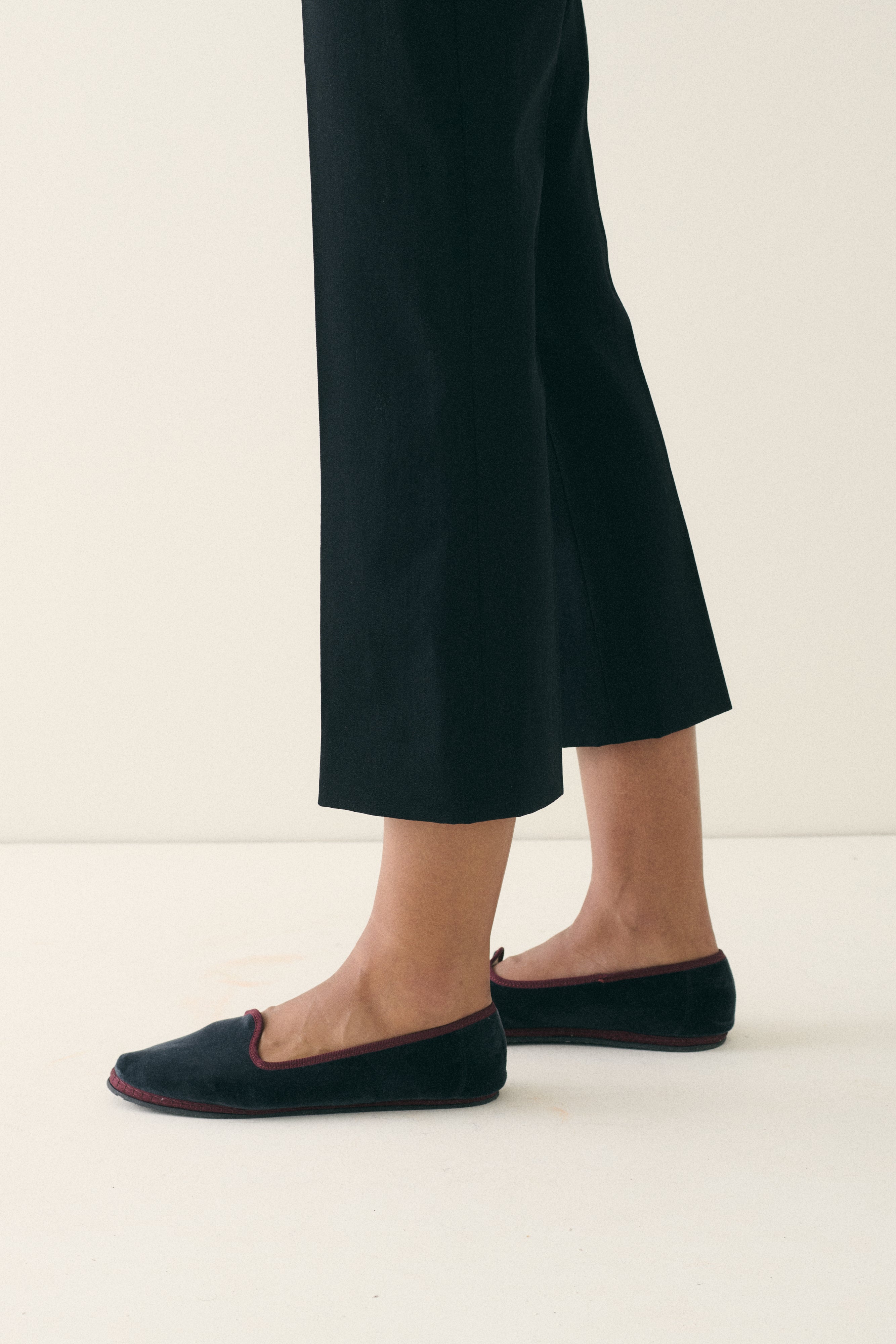 Vibi Venezia Velvet Loafers - Rasputin - Desert Vintage
