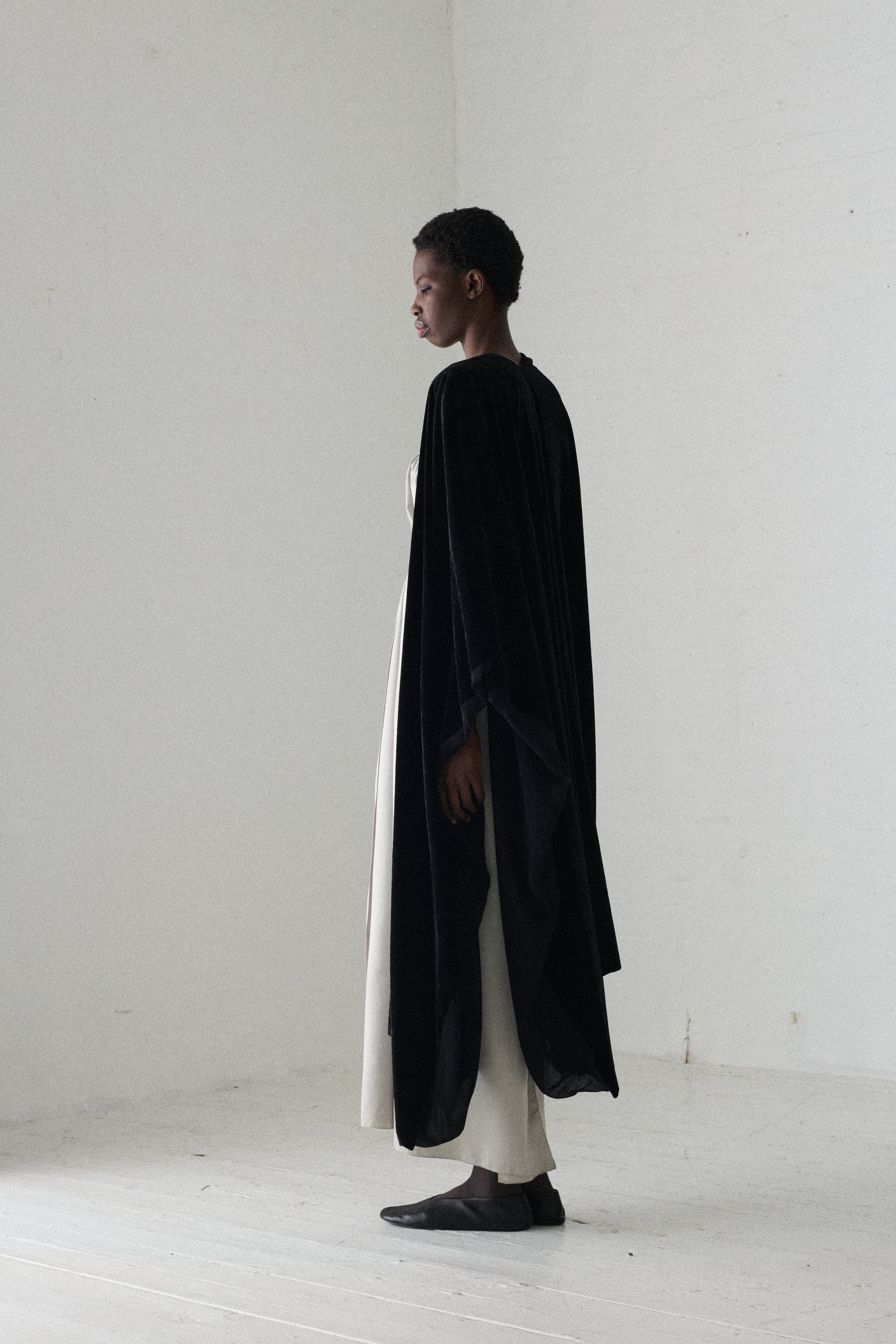 Dolce & Gabbana Velvet Cape - Desert Vintage