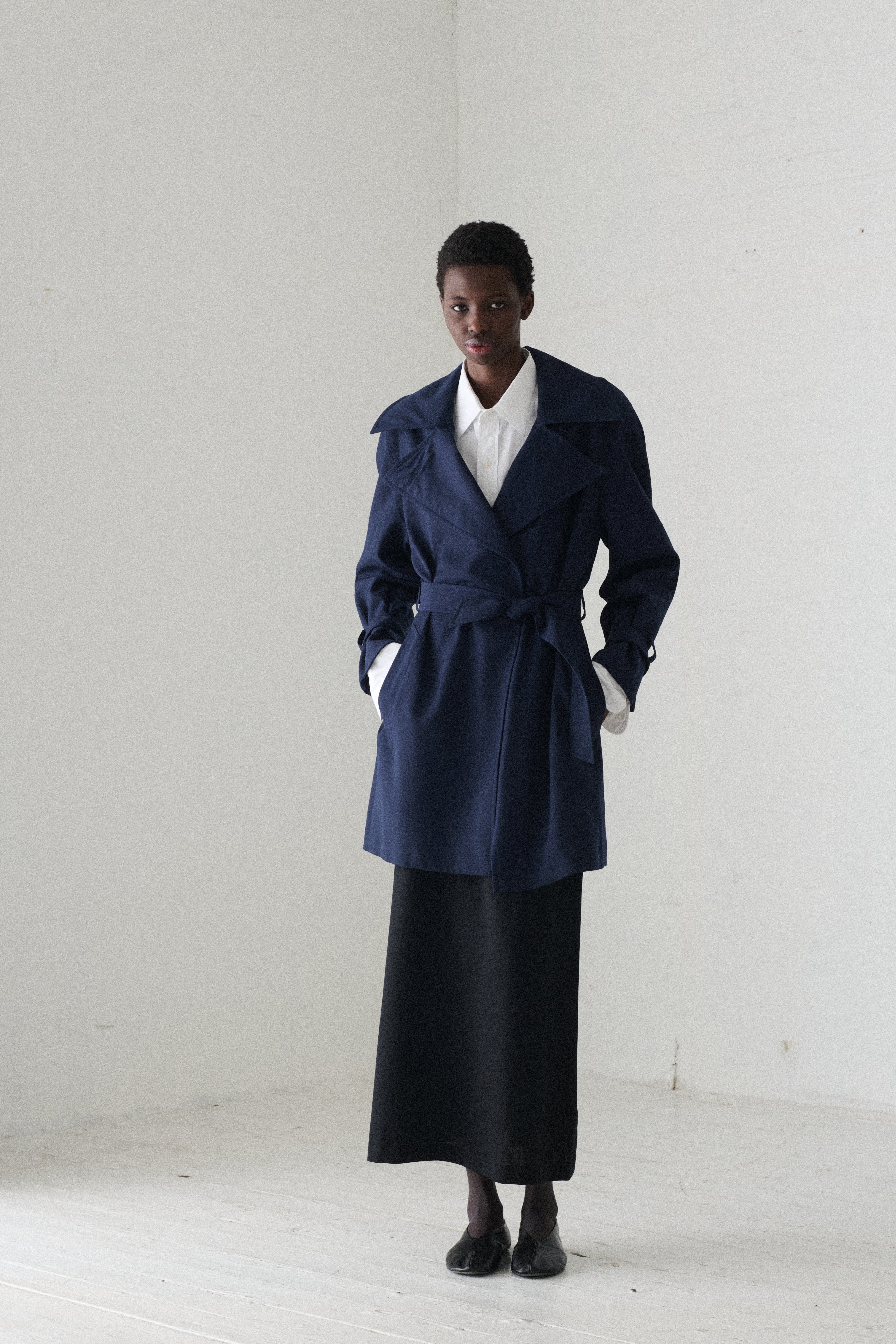 Montana Navy Trench - Desert Vintage