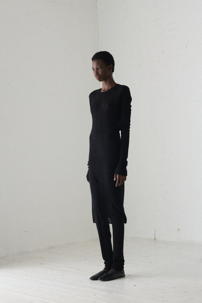 Black Cashmere Ensemble - Desert Vintage