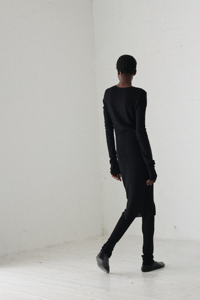 Black Cashmere Ensemble - Desert Vintage