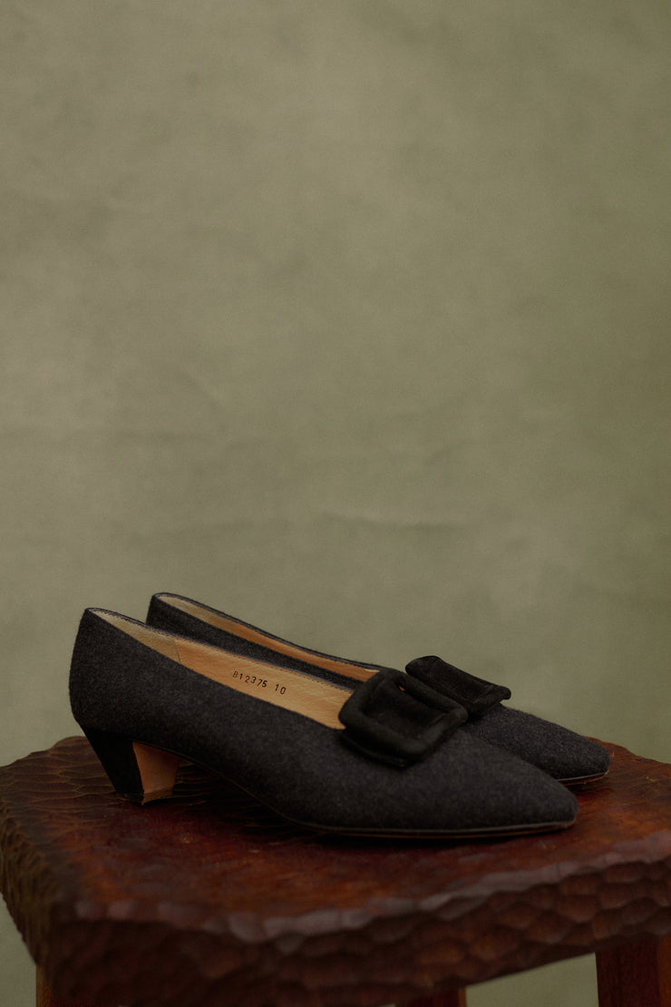 Manolo Blahnik Buckle Heel - Desert Vintage
