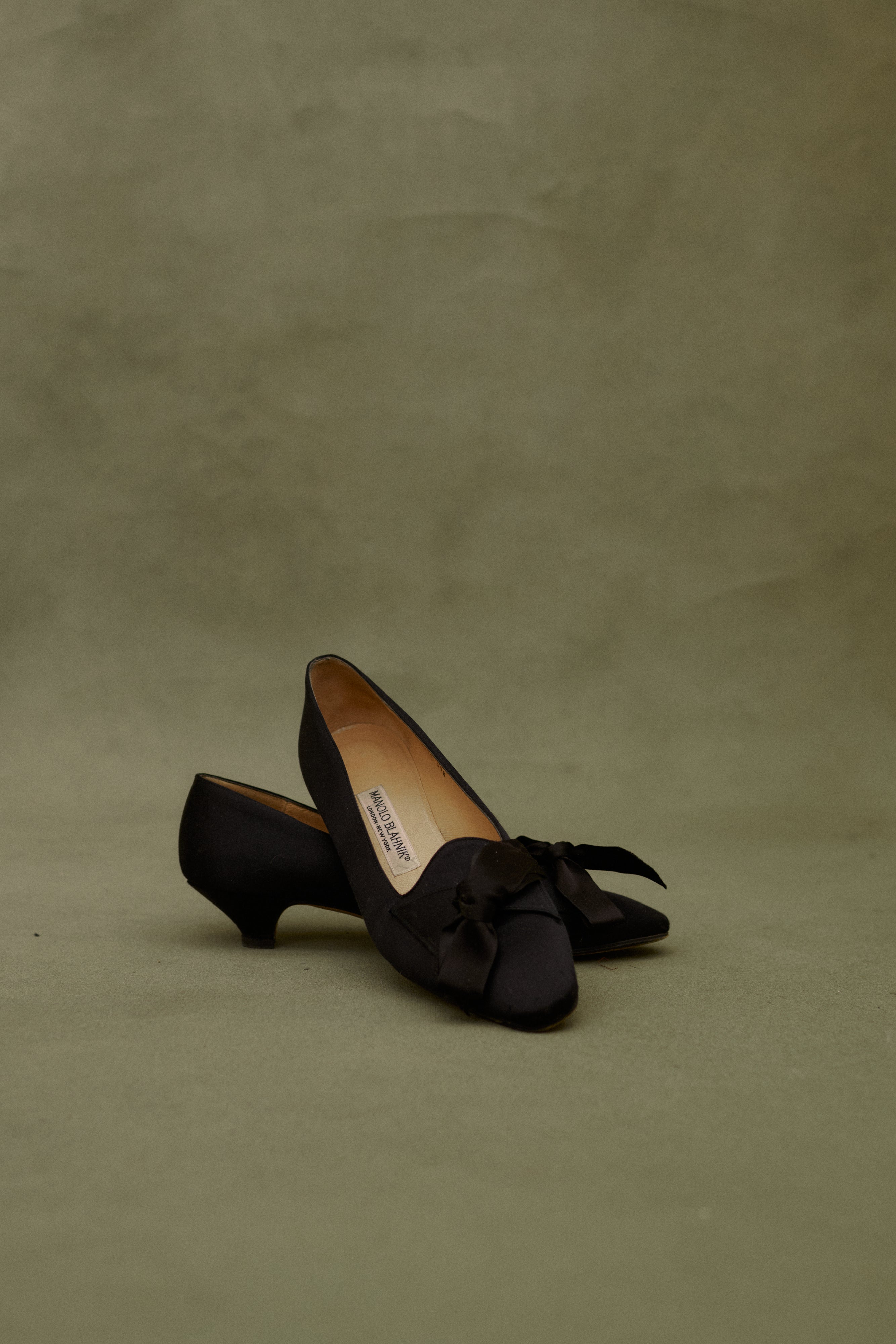 Manolo Blahnik Black Kitten Heel - Desert Vintage