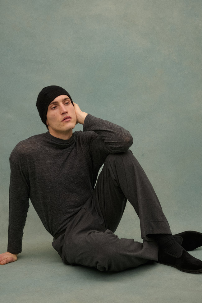 Grey Wool Turtleneck - Desert Vintage