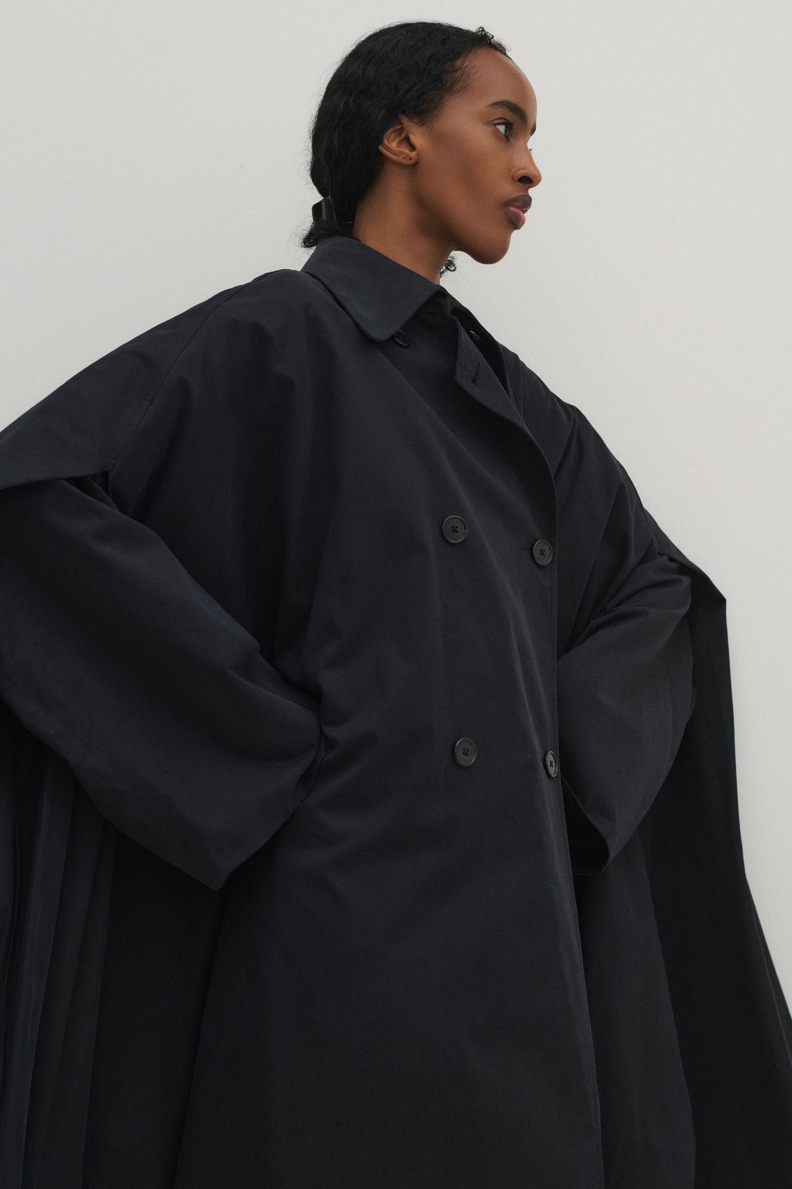 The Row Navy Trench - Desert Vintage