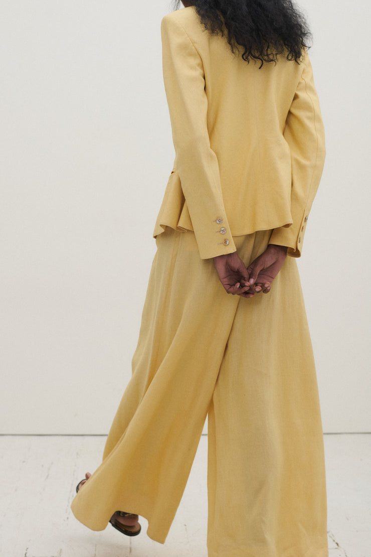 Montana Linen Butter Suit - Desert Vintage