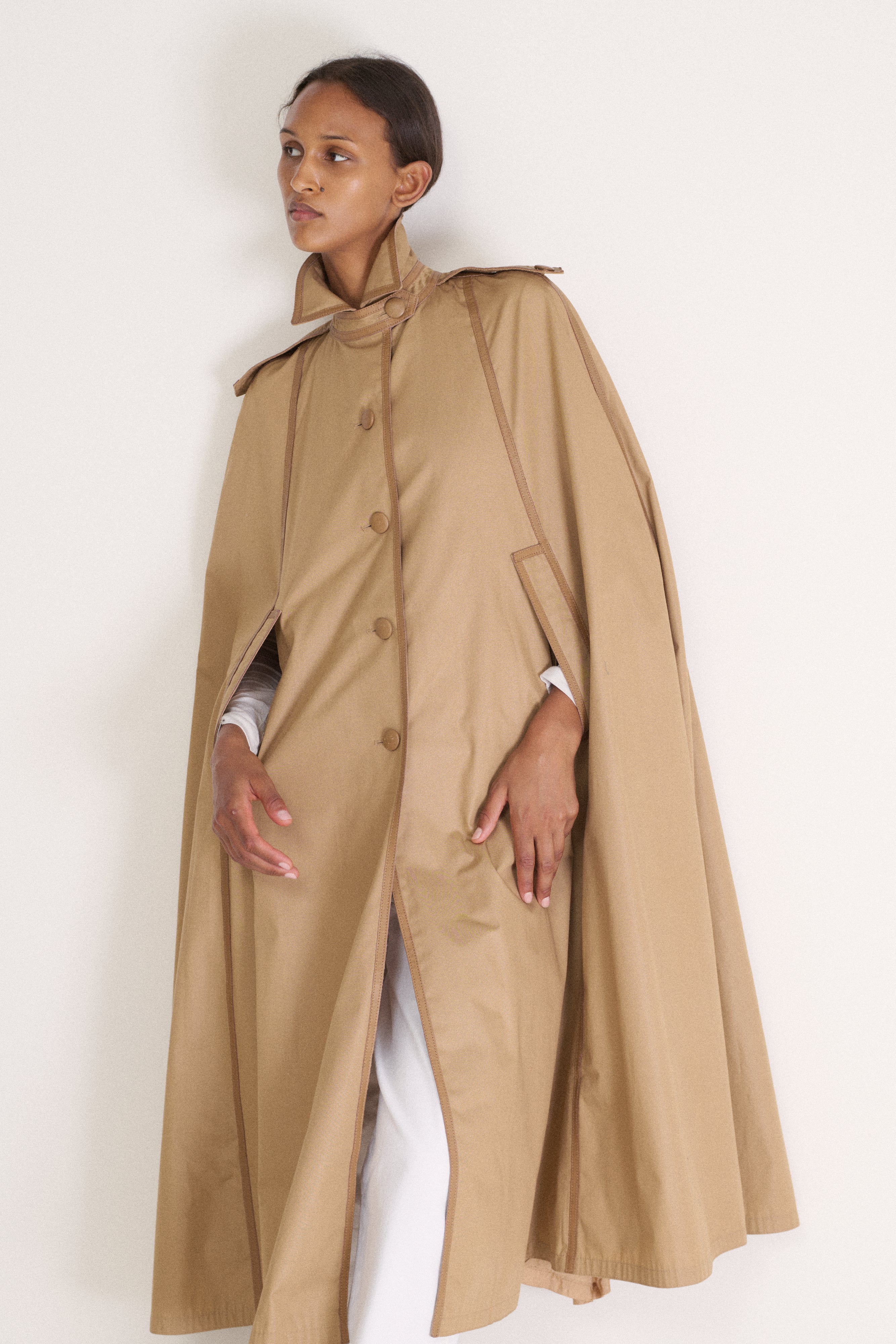 Louis Feraud Khaki Cape - Desert Vintage