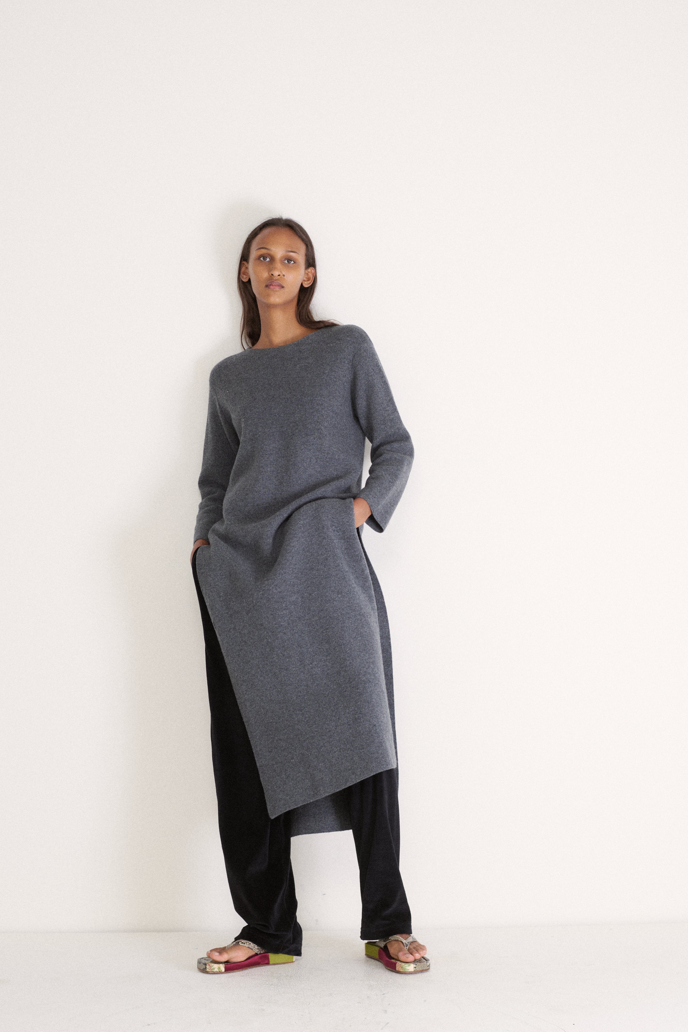 *The Row Grey Knit Tunic - Desert Vintage