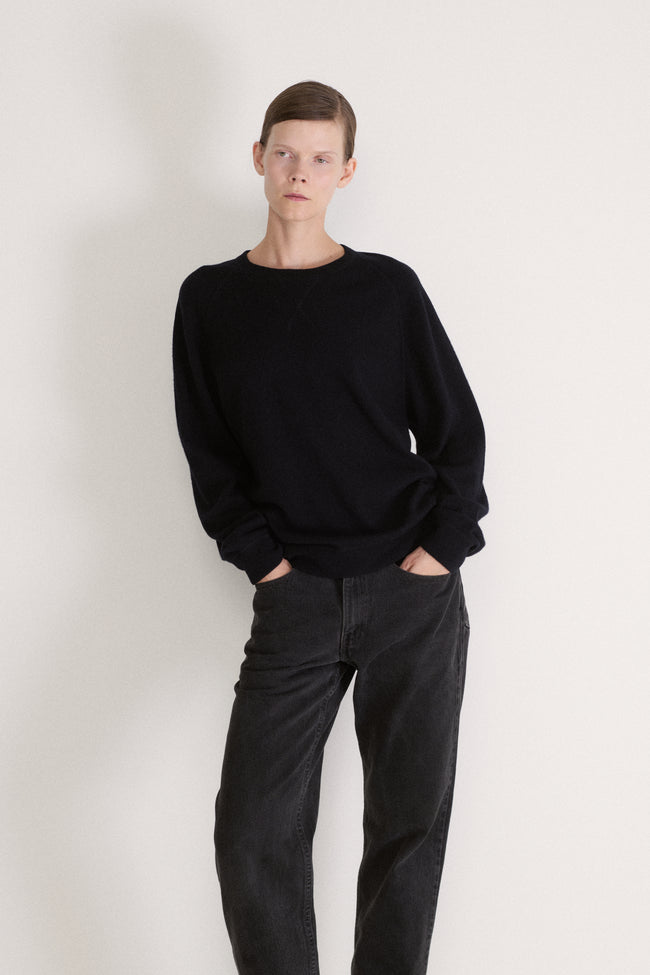 Black Cashmere Sweater - Desert Vintage