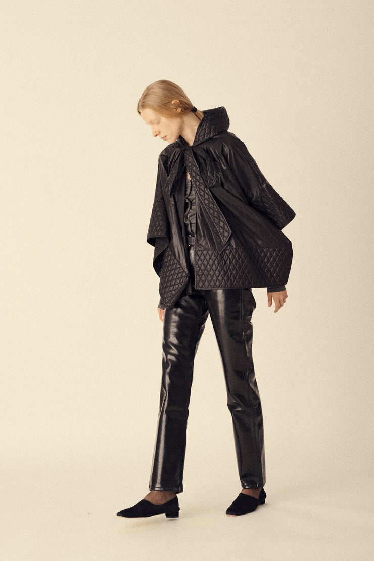 Black Quilted Cape - Desert Vintage