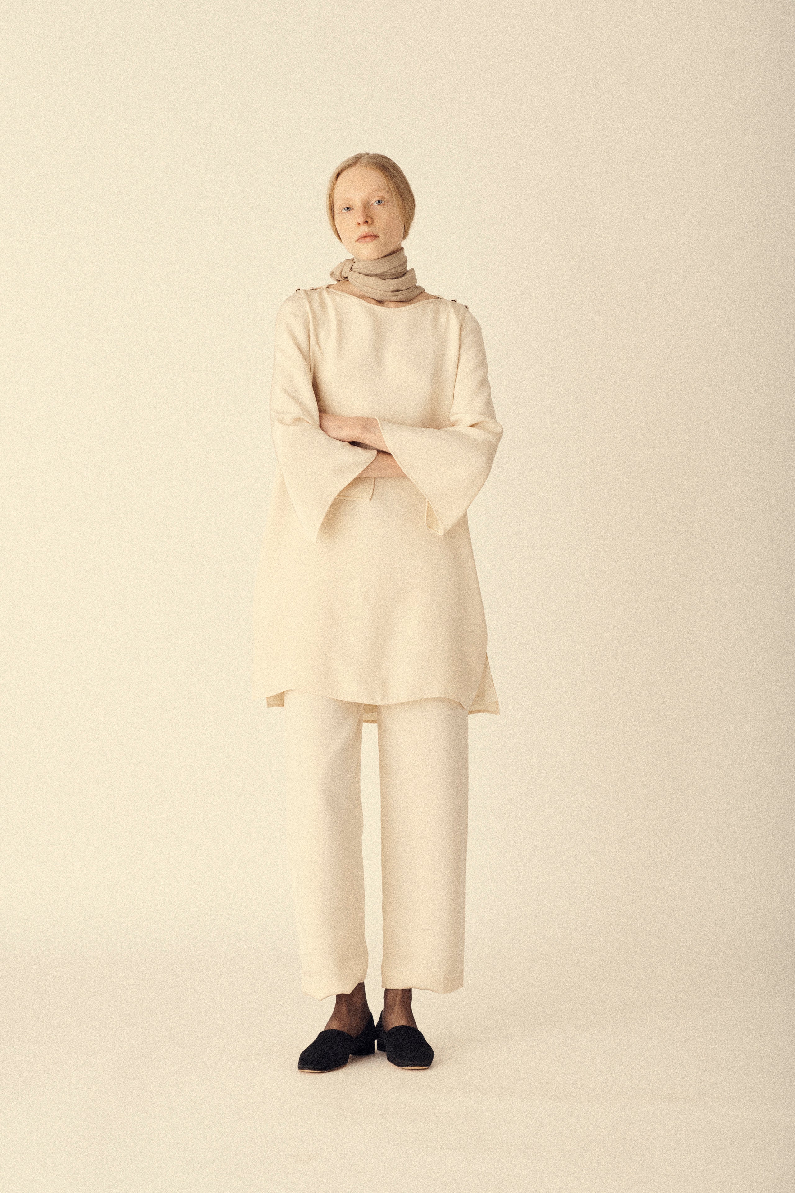 Ivory Silk Ensemble - Desert Vintage
