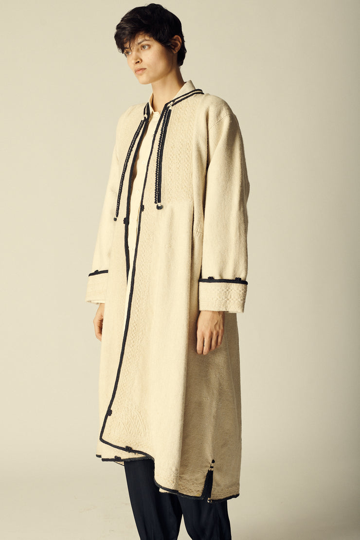 Embroidered Ivory Wool Coat - Desert Vintage