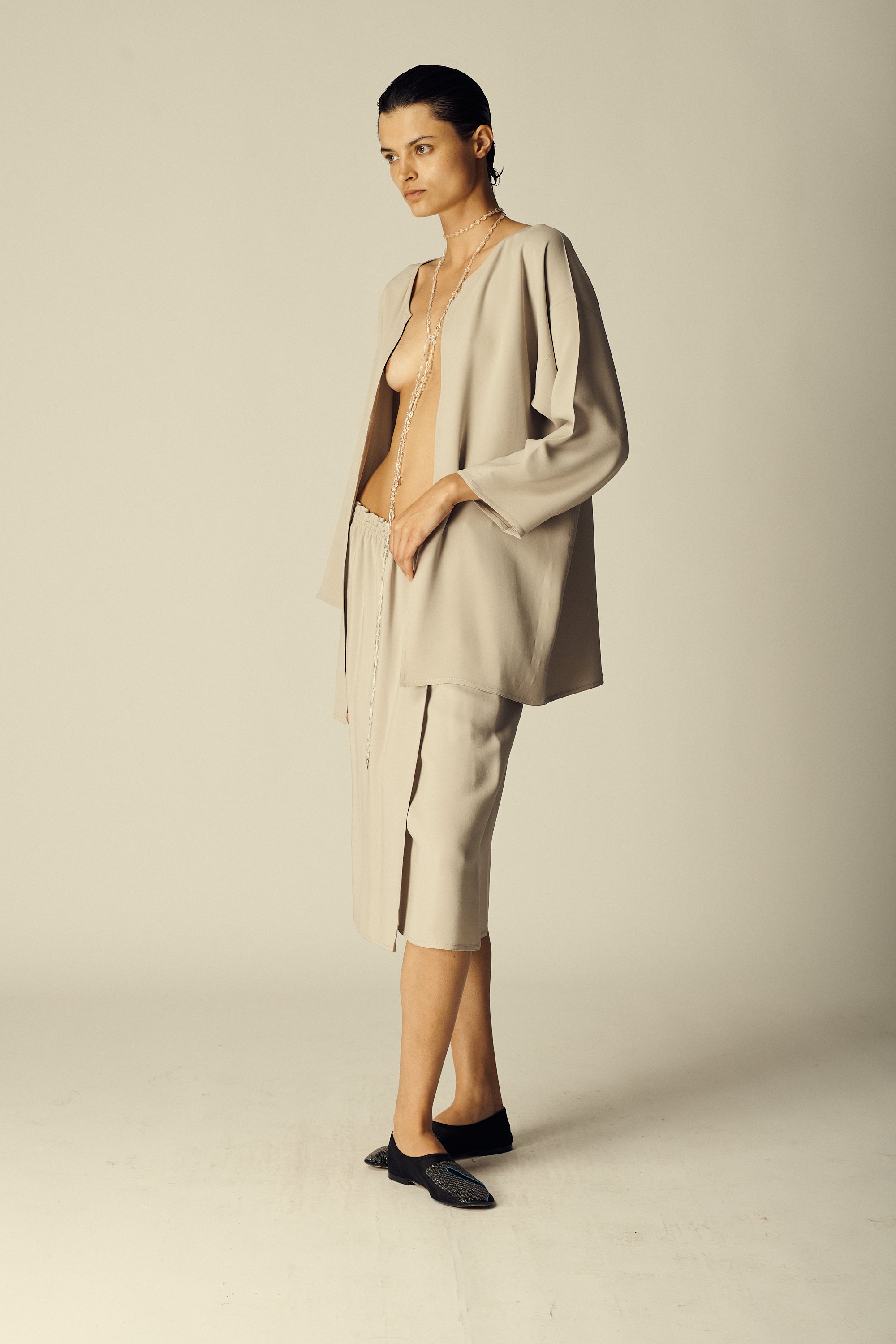 Zoran Dove Grey Silk Ensemble - Desert Vintage