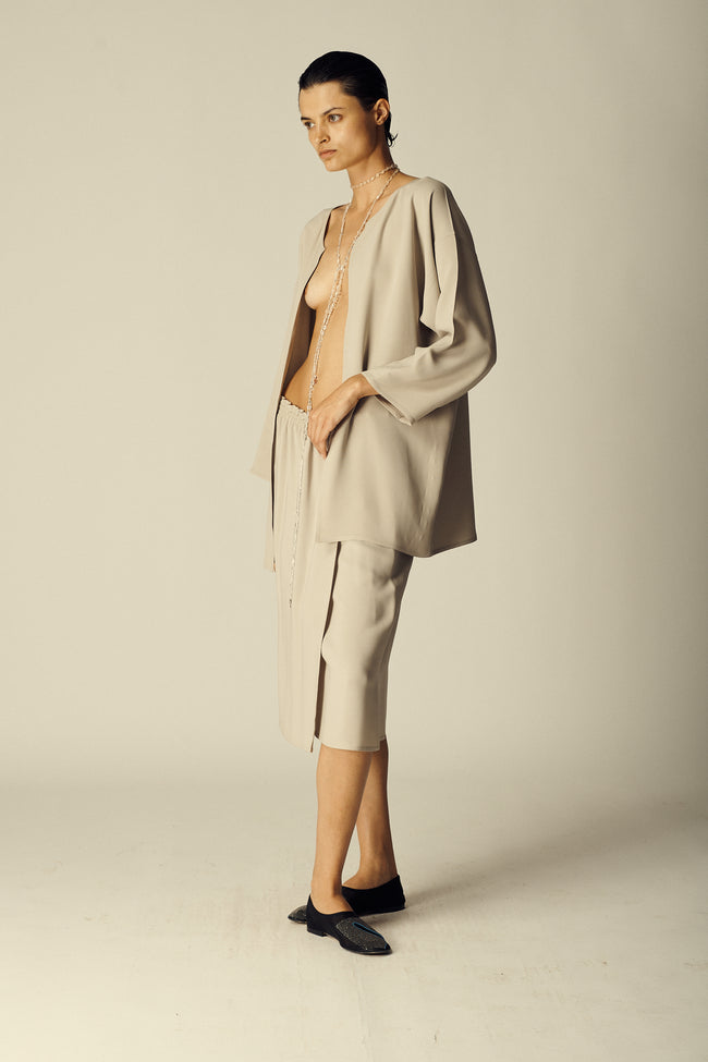 Zoran Dove Grey Silk Ensemble - Desert Vintage