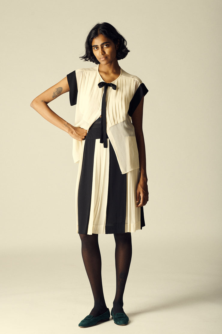 Chanel Black and White Ensemble - Desert Vintage