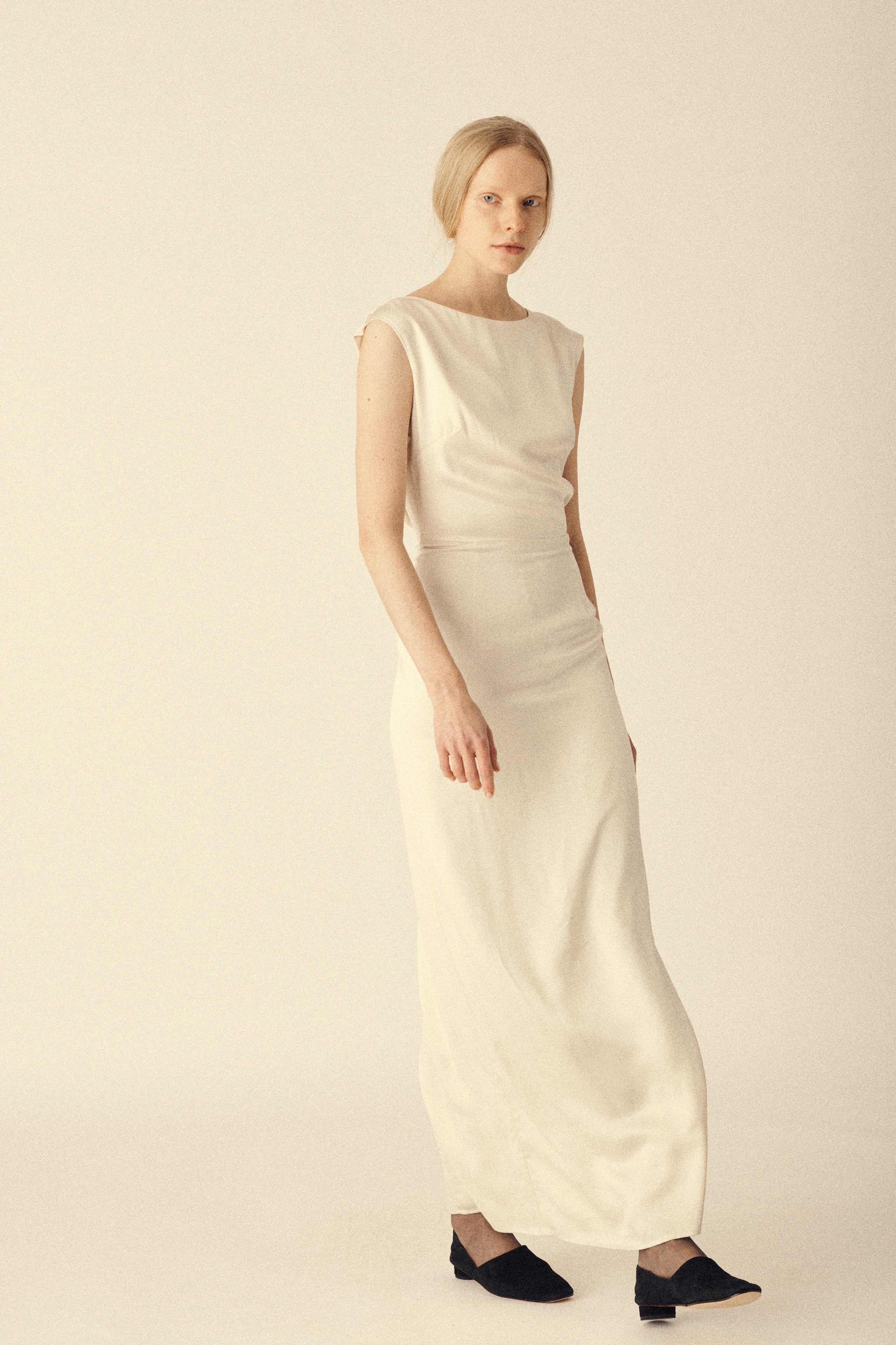 Ivory Silk Gown - Desert Vintage