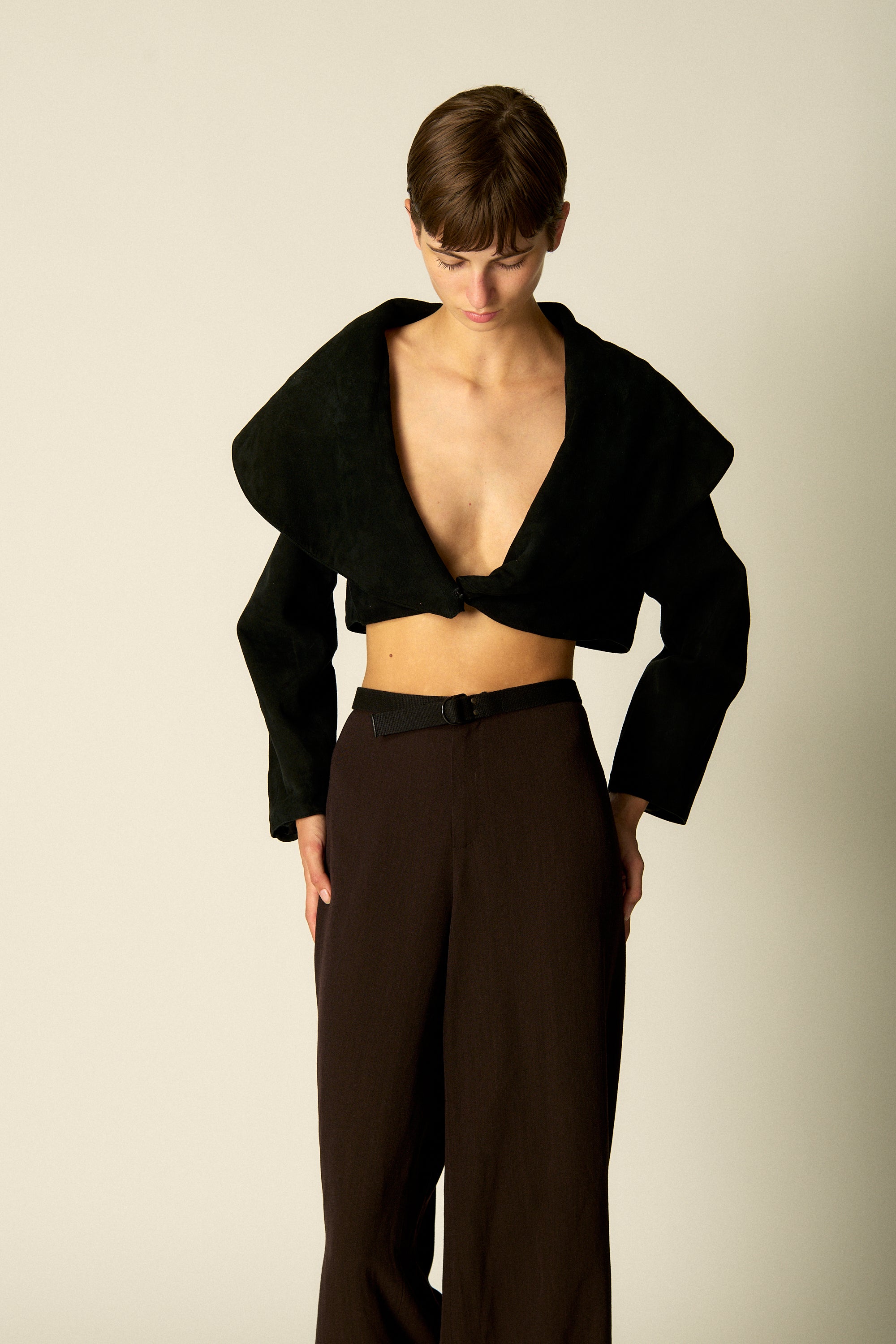 aw 1989 Alaïa Suede Cropped Coat - Desert Vintage