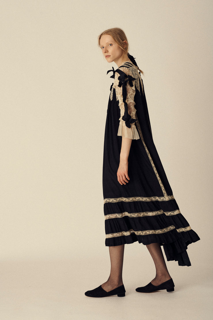 Antique Silk and Lace Dress - Desert Vintage