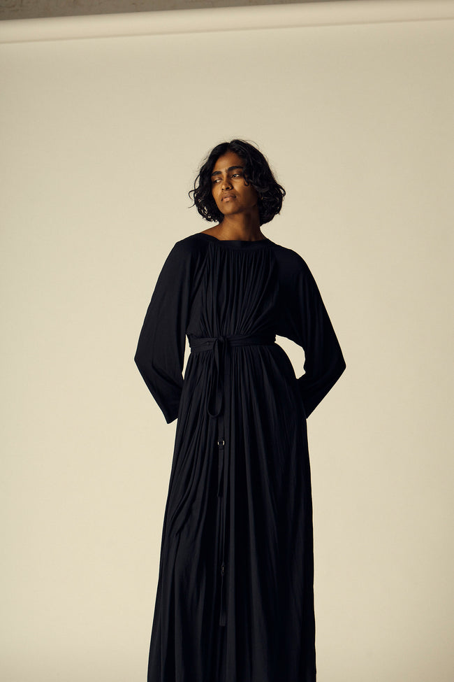 Geoffrey Beene Navy Jersey Gown - Desert Vintage