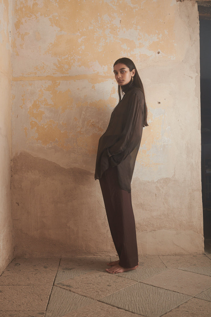 Ténéré - Naïra Pant in Mahogany - Desert Vintage
